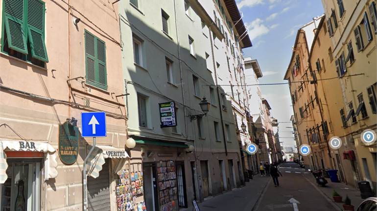 App.to in Asta a Genova Via Umberto Bertolotti 22