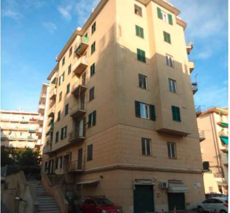 App.to in Asta a Genova Via Caprera 16/17