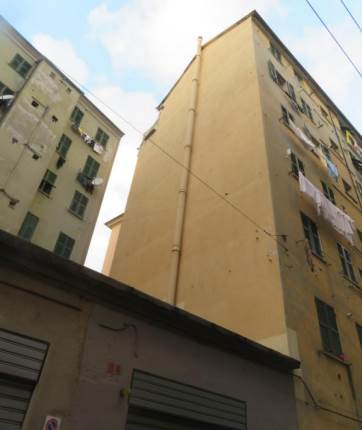 App.to in Asta a Genova Via S. Anguissola 2/9