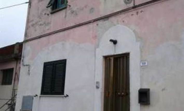 APPARTAMENTO IN ASTA FUCECCHIO V D. FORNACI 89/A