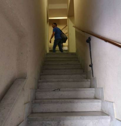 App.to in Asta a Genova Via Sampierdarena 99/5
