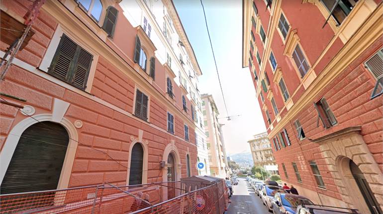 App.to in Asta a Genova Via Galeazzo Alessi 3