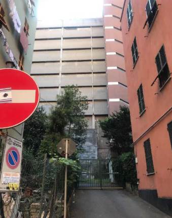 Box in Asta a Genova Corso Martinetti 53/52