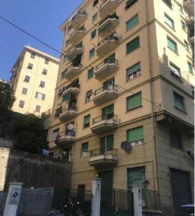 App.to in Asta a Genova Corso Martinetti 68/27