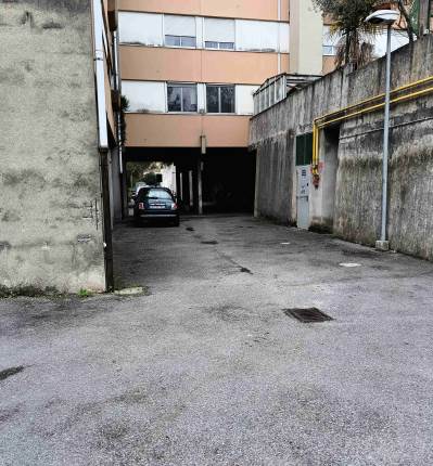 App.to in Asta a Genova Via Lucarno 85