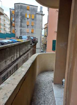 App.to in Asta a Genova Via Antonio Caveri 5/15