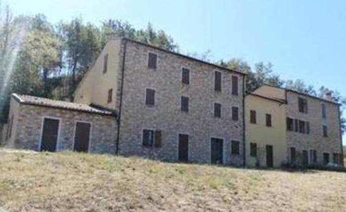 App.to all'asta Serra Sant'Abbondio (PU)