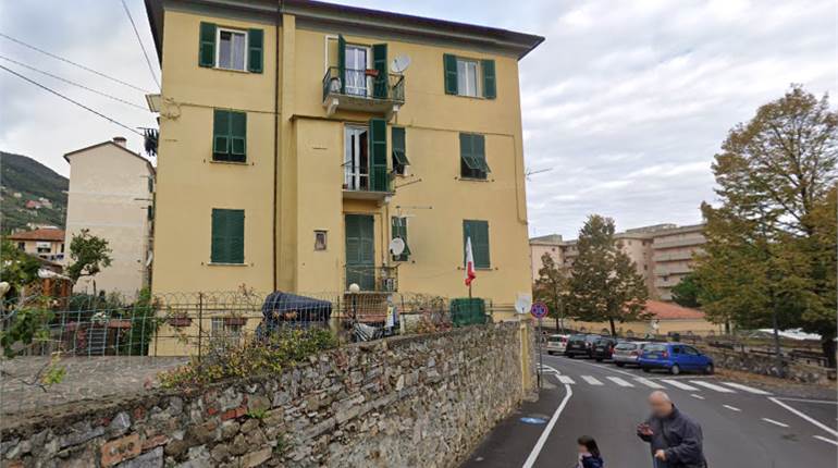 App.to in Asta a Spezia Via F. Baracchini 1