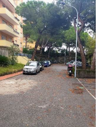 App.to in Asta a Genova Via Bartolomeo Carrea 9/2